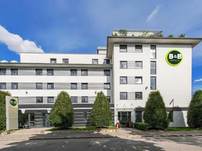 Das Gebäude in dem sich das Hotel befindet