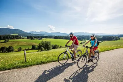 Radfahren an der Unterkunft Ferienwohnung Sam oder in der Nähe