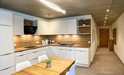 Küche/Küchenzeile in der Unterkunft Boarding Apartments Kolbermoor