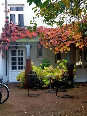 Ein Garten an der Unterkunft Altstadt Charme