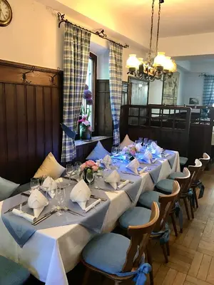 Ein Sitzbereich in der Unterkunft Gasthaus Poelt