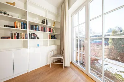 Die Bibliothek in der Ferienwohnung
