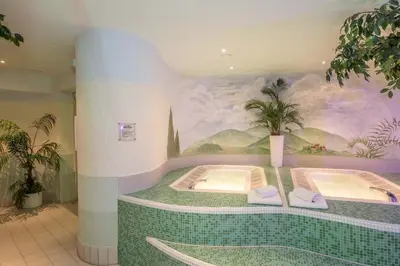 Ein Badezimmer in der Unterkunft Gasthof Neuwirt