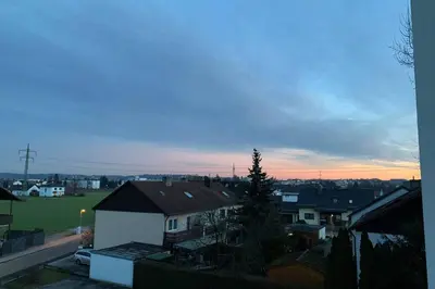 Blick auf den Sonnenuntergang/Sonnenaufgang von der Ferienwohnung aus oder aus der Nähe