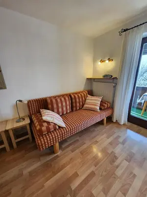 Ein Sitzbereich in der Unterkunft Haus Auracher