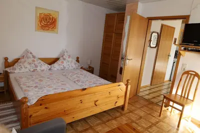 Ein Bett oder Betten in einem Zimmer der Unterkunft Ferienwohnung Hell Claudia