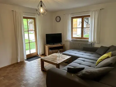 Ein Sitzbereich in der Unterkunft Ferienwohnung Rappl