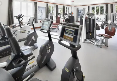 Das Fitnesscenter und/oder die Fitnesseinrichtungen in der Unterkunft Kneipp- und Wellvitalhotel Edelweiss
