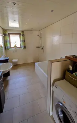 Ein Badezimmer in der Unterkunft Gasthof zur Post