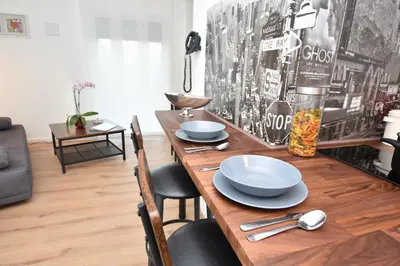 Ein Sitzbereich in der Unterkunft Boardinghouse Henschelstraße