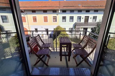 Ein Balkon oder eine Terrasse in der Unterkunft Chaletwohnung vor den Toren des Chiemgaus