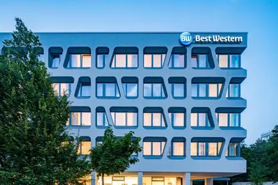 Das Gebäude in dem sich das Hotel befindet