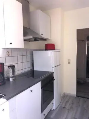 Küche/Küchenzeile in der Unterkunft Augsburg City nah am Hofgarten