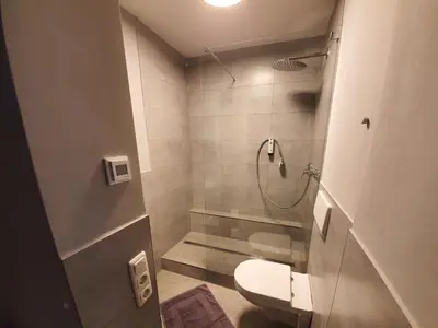 Ein Badezimmer in der Unterkunft Hotel Falkenturm