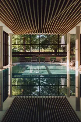 Der Swimmingpool an oder in der Nähe von Parkhotel Egerner Höfe