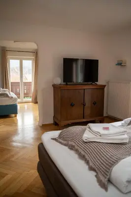 TV/Unterhaltungsangebot in der Unterkunft WuhrsteinHaus, Heil- und Seminarzentrum Chiemgau