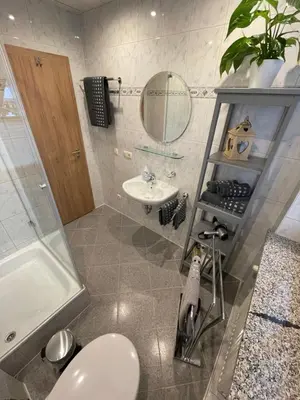 Ein Badezimmer in der Unterkunft Apartment Eva