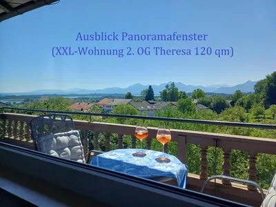 Ein allgemeiner Bergblick oder ein Berglick von der Ferienwohnung aus