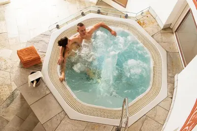 Gäste, die in der Unterkunft Alpenjuwel Parkhotel Wallgau 4 Sterne Superior Genusshotel mit Spa feinster Kulinarik & Golf Ihr Rückzugsort inmitten der Alpen mit Tradition und Eleganz übernachten