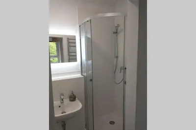 Ein Badezimmer in der Unterkunft Bad Aibling City Apartment EG