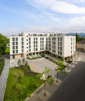 Das Gebäude in dem sich das Hotel befindet