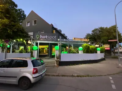 Das Gebäude in dem sich die Pension befindet