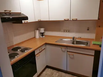 Küche/Küchenzeile in der Unterkunft Feichten-Hof Zuhaus Familie Zaiser