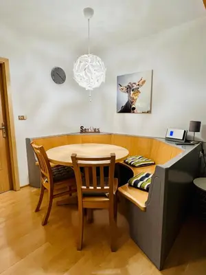 Ein Sitzbereich in der Unterkunft Haus Lechbruck