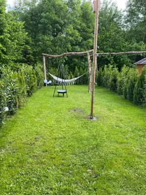 Ein Garten an der Unterkunft Neurenovierte Ferienwohnung Franzl