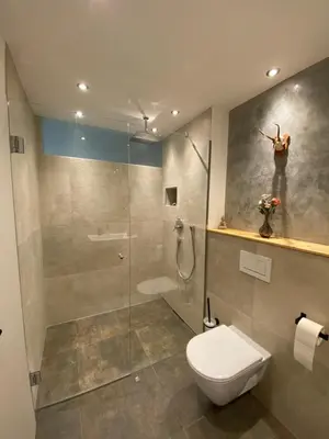 Ein Badezimmer in der Unterkunft Neurenovierte Ferienwohnung Xaver