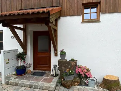 Das Gebäude in dem sich die Ferienwohnung befindet