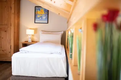 Ein Bett oder Betten in einem Zimmer der Unterkunft Haus Ludwig Alpenkrähe