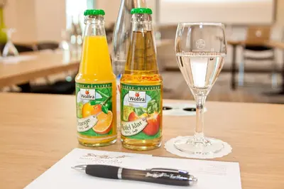 Getränke in der Unterkunft Hotel Zur Post