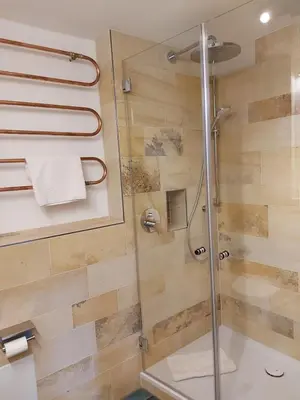 Ein Badezimmer in der Unterkunft Marxhof Seebruck am Chiemsee