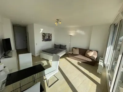 TV/Unterhaltungsangebot in der Unterkunft Hotelturm Wohnung