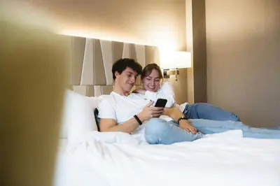 Ein Bett oder Betten in einem Zimmer der Unterkunft Courtyard by Marriott Munich City Center