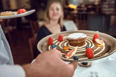 Essen im Hotel oder in der Nähe