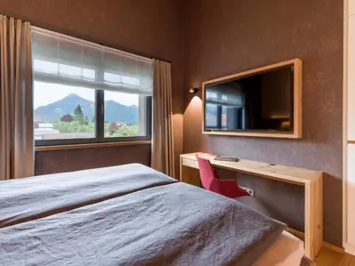 Ein allgemeiner Bergblick oder ein Berglick von der Ferienwohnung aus
