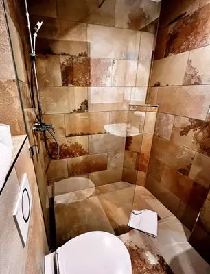 Ein Badezimmer in der Unterkunft Wohnfakturei