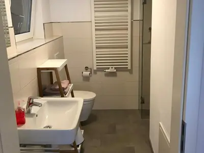 Ein Badezimmer in der Unterkunft Ferienwohnung im Zentrum