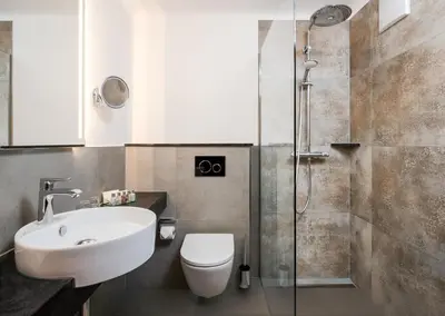 Ein Badezimmer in der Unterkunft Hotel Gut Ising