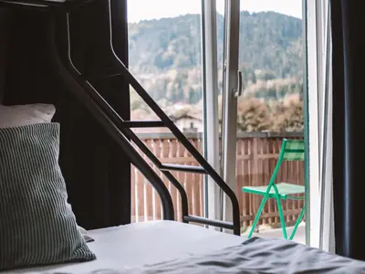 Ein allgemeiner Bergblick oder ein Berglick von des Hotels aus