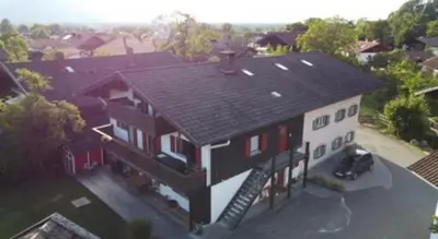 Das Gebäude in dem sich die Ferienwohnung befindet