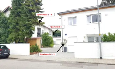 Das Gebäude in dem sich die Ferienwohnung befindet