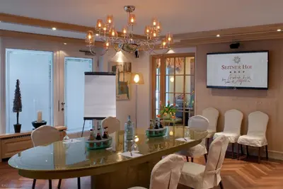 TV/Unterhaltungsangebot in der Unterkunft Boutique Hotel SEITNER HOF München Pullach