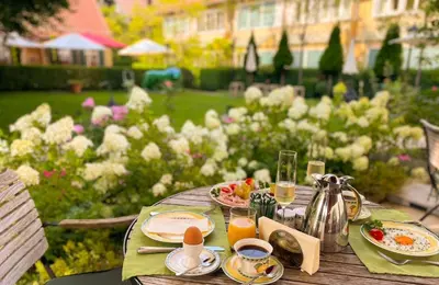 Essen im Hotel oder in der Nähe