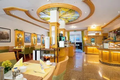 Getränke in der Unterkunft Park Hotel Laim