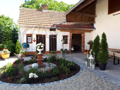 Ein Garten an der Unterkunft Siebler Übernachtungen am Bauernhof
