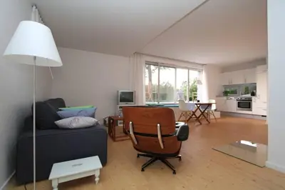 Ein Sitzbereich in der Unterkunft Modern & Friendly Apartment Ammersee