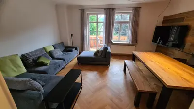 TV/Unterhaltungsangebot in der Unterkunft Bunter Hirsch Ferienwohnung im Garmischer Zentrum